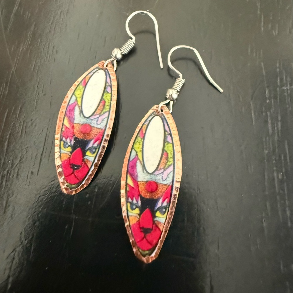 NWOT Abstract Egyptian Cat Earrings